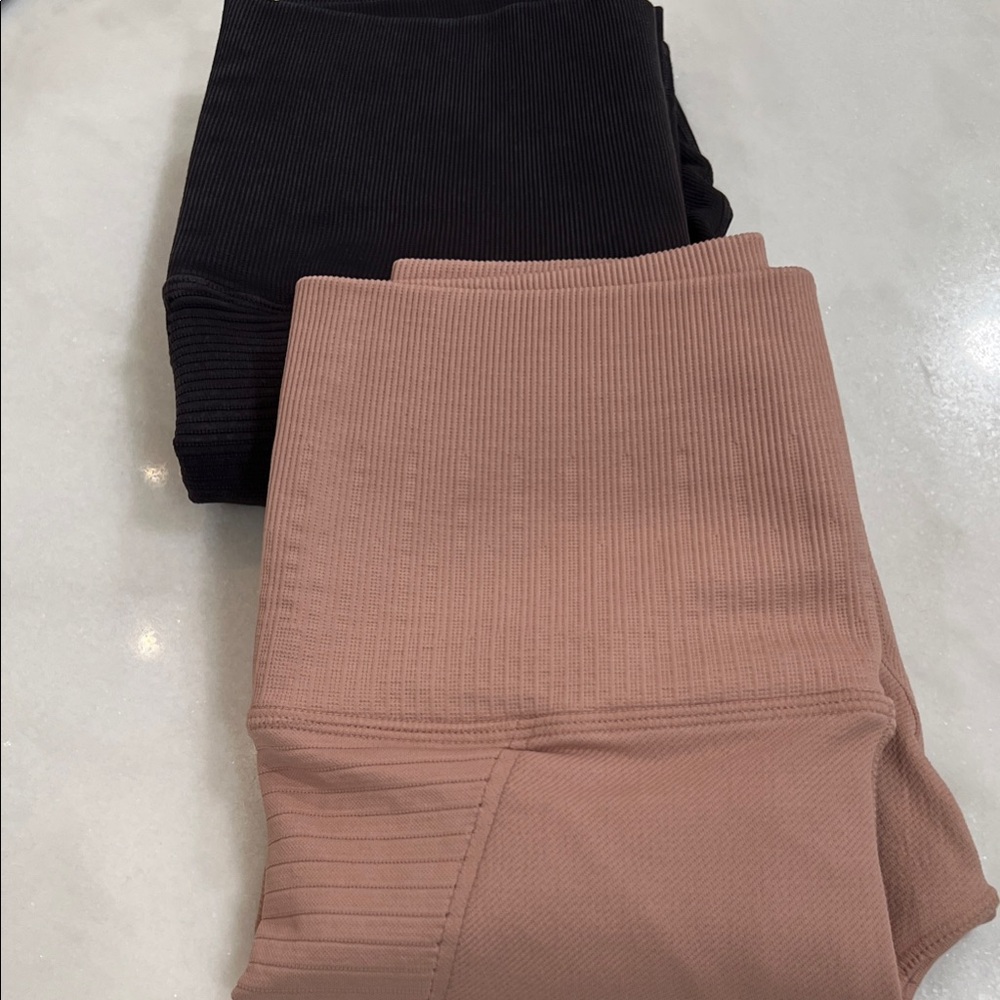 Pair of AVOCADO heavyweight Moto Leggings